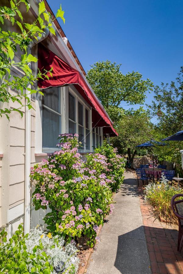 Antoinette'S Apartments & Suites Cape May Eksteriør billede