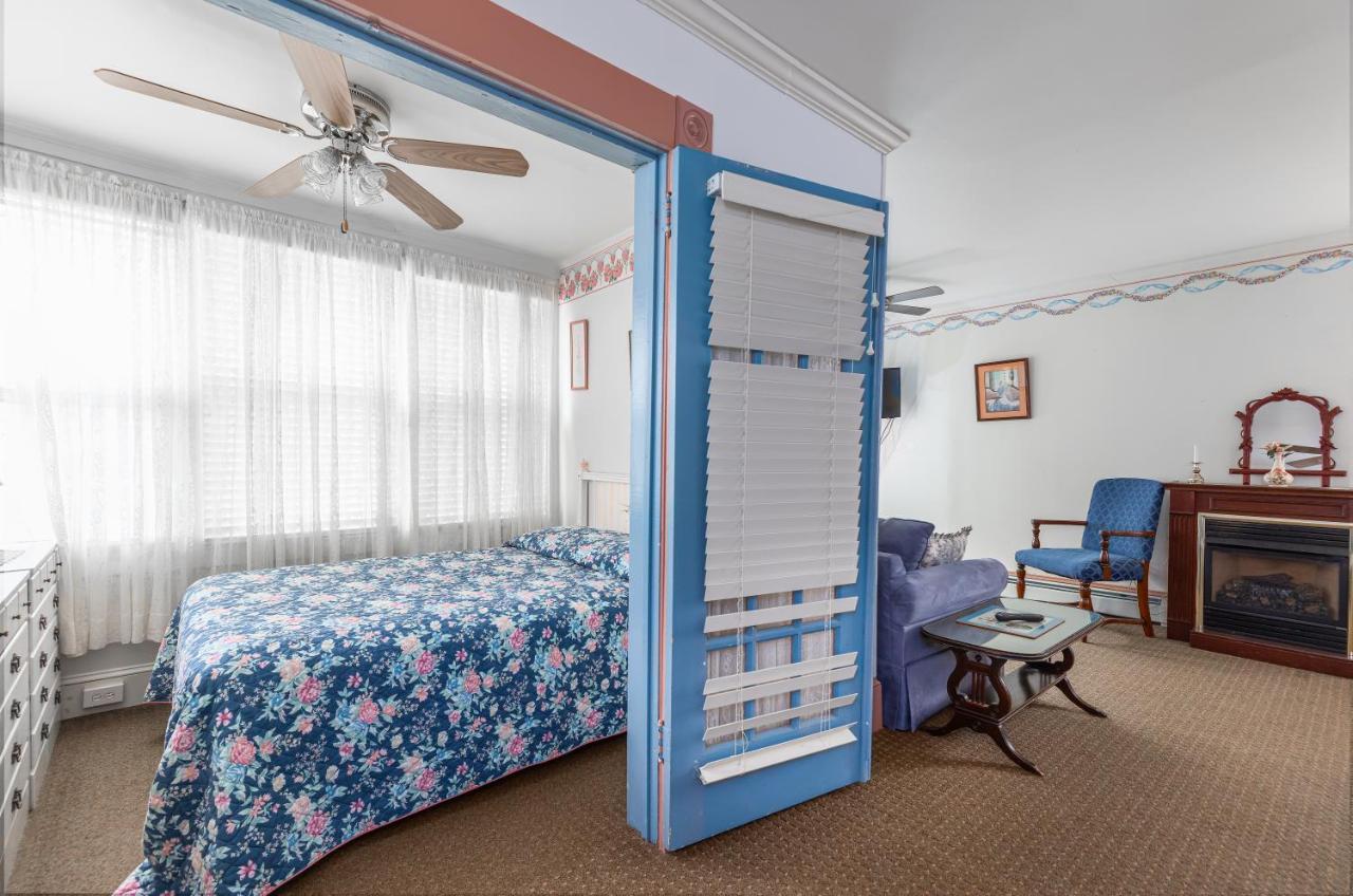 Antoinette'S Apartments & Suites Cape May Eksteriør billede